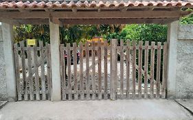 Casinha Amarela